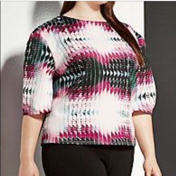 6th & Lane Geometric Print Pink Scuba Top - Picture 10 of 10
